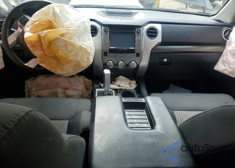 2014 Toyota Tundra Double Cab Sr z USA, uszkodzony, nr VIN 5TFRM5F12EX076360